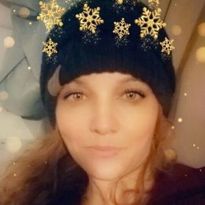 Meet your Posher, Brenda